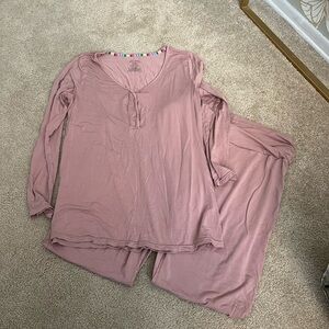 Magnetic Me Mauve Signature  Pajama Set